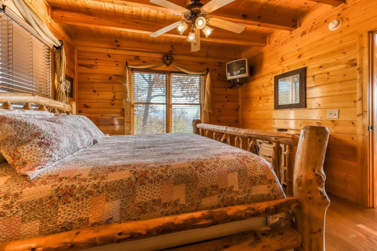 Moondancer Villa Pigeon Forge Esterno foto